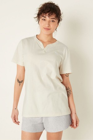 Victoria's Secret V Neck Corta Sleeve T-Shirt Blanche | GBXY-29346